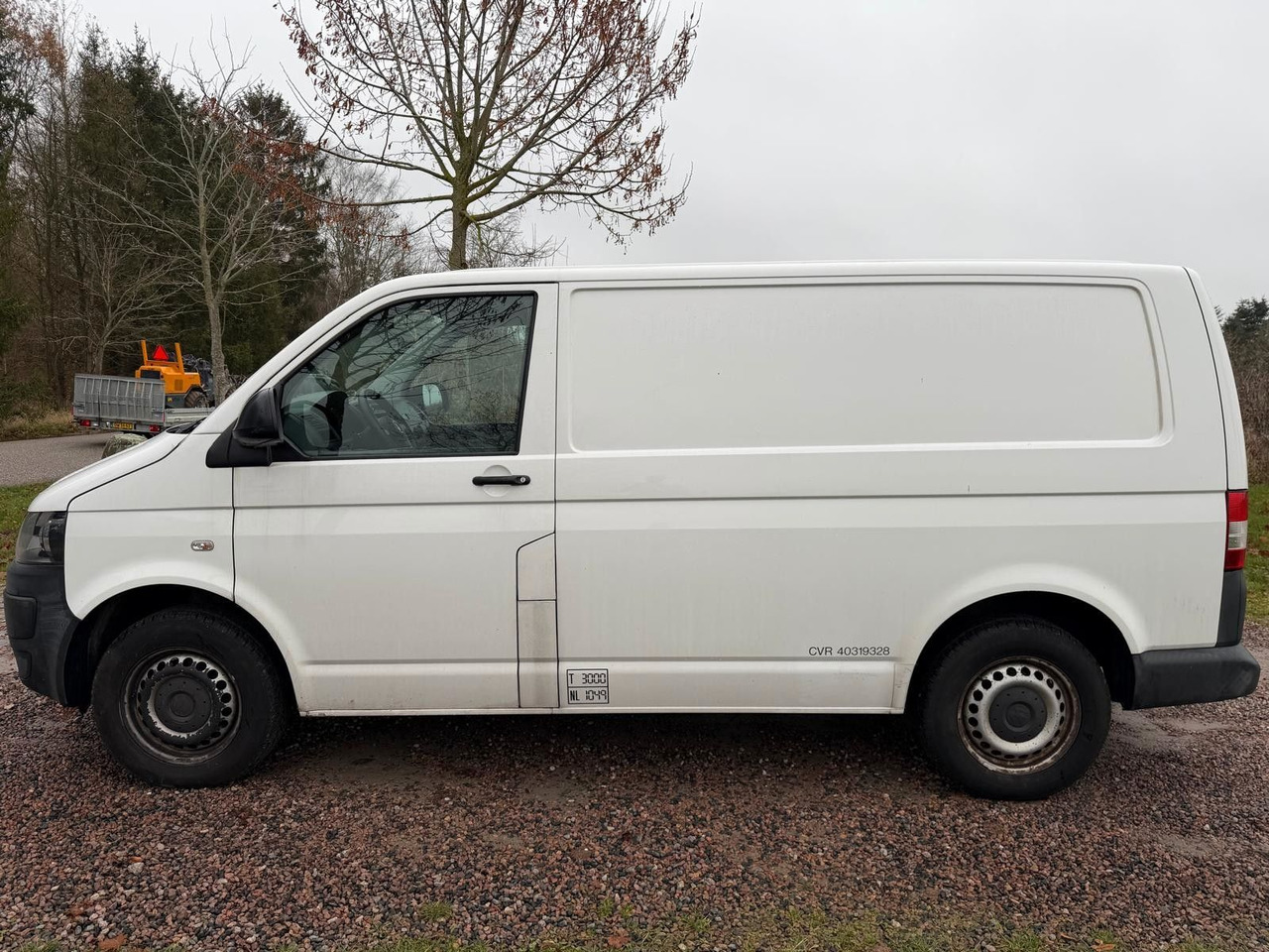 Volkswagen T5 Transporter Kasten-Kombi Kasten - Mali kombi: slika 2 Volkswagen T5 Transporter Kasten-Kombi Kasten - Mali kombi: slika 2