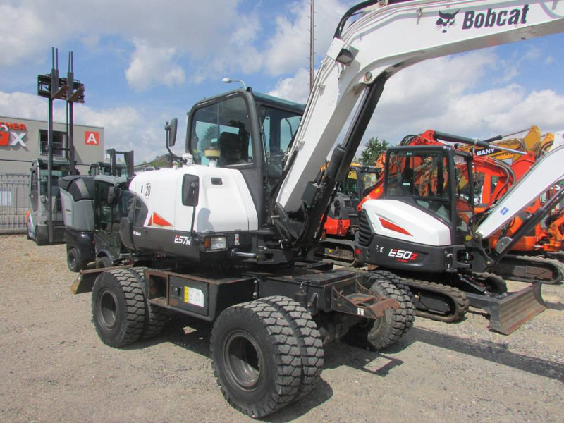 Bobcat E 57 W 37.000 EUR - Bager na kolesih: slika 2 Bobcat E 57 W 37.000 EUR - Bager na kolesih: slika 2