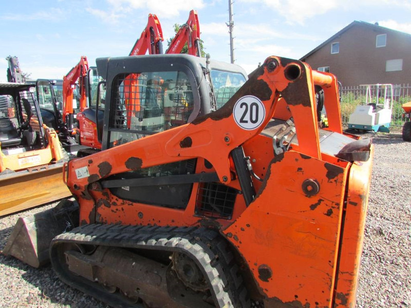 Bobcat T 590 High Flow Kompaktlader 26.000 EUR - Mini nakladalec: slika 5 Bobcat T 590 High Flow Kompaktlader 26.000 EUR - Mini nakladalec: slika 5