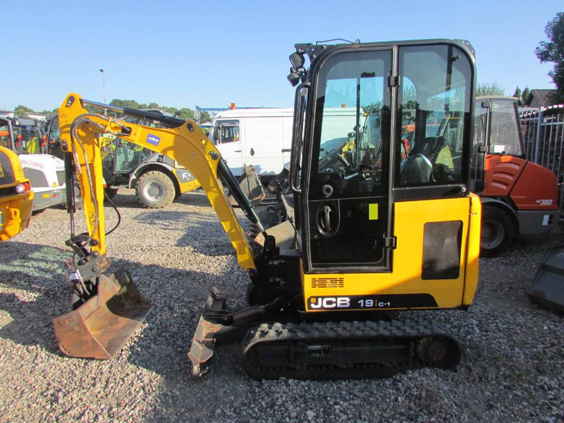 JCB 19 C-1 PC Minibagger 18.500 EUR - Mini bager: slika 1 JCB 19 C-1 PC Minibagger 18.500 EUR - Mini bager: slika 1
