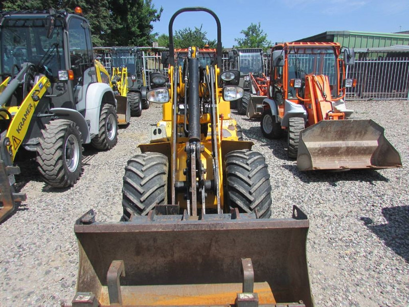 JCB 403 Radlader 22.500 EUR - Kolesni nakladalec: slika 4 JCB 403 Radlader 22.500 EUR - Kolesni nakladalec: slika 4