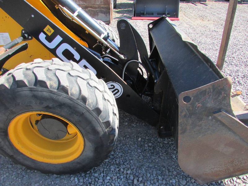 JCB 406 T4 Radlader 26.000 EUR - Kolesni nakladalec: slika 5 JCB 406 T4 Radlader 26.000 EUR - Kolesni nakladalec: slika 5