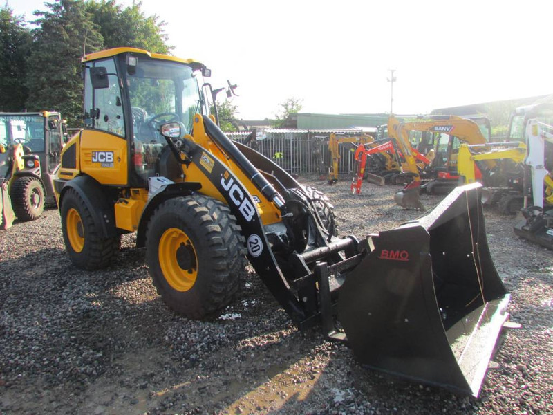 JCB 409 Radlader 46.500 EUR - Kolesni nakladalec: slika 5 JCB 409 Radlader 46.500 EUR - Kolesni nakladalec: slika 5