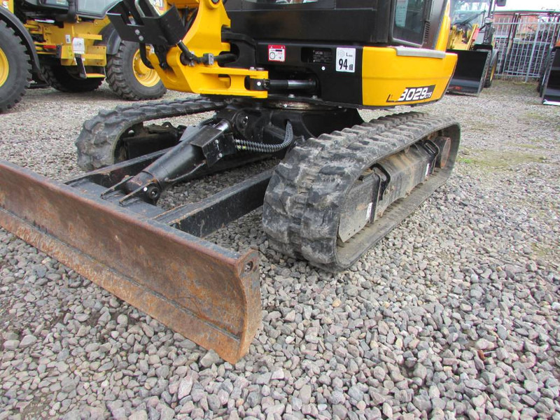 JCB 8029 CTS Minibagger 28.500 EUR - Mini bager: slika 3 JCB 8029 CTS Minibagger 28.500 EUR - Mini bager: slika 3