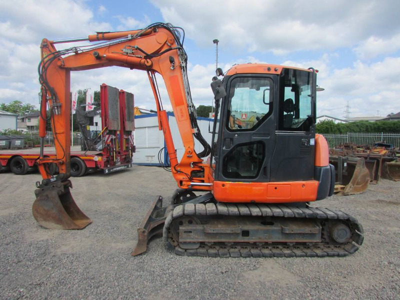 Komatsu PC 80 MR-3 /31.000 EUR - Mini bager: slika 1 Komatsu PC 80 MR-3 /31.000 EUR - Mini bager: slika 1