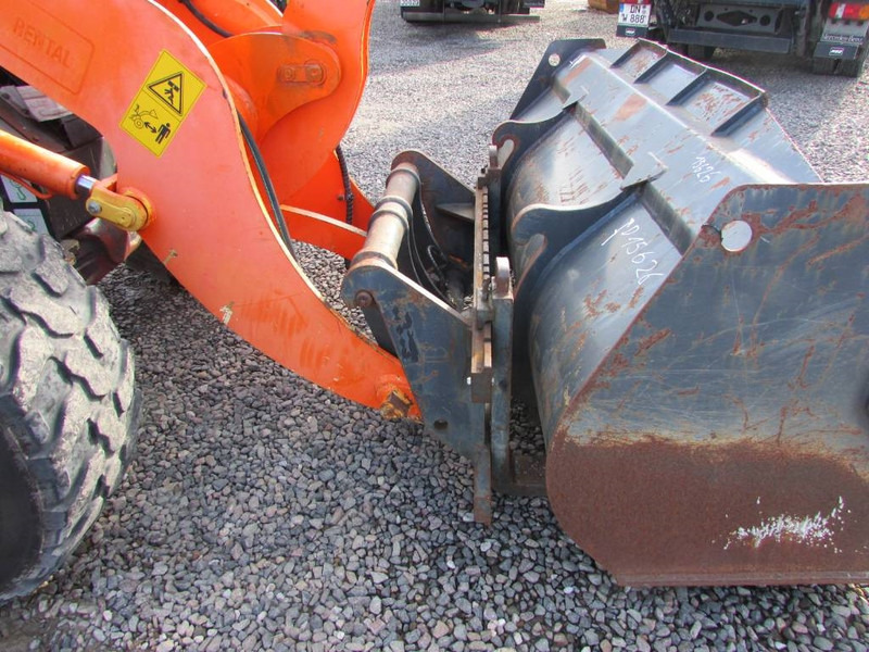 Komatsu WA 100 M-7 Radlader 29.000 EUR - Kolesni nakladalec: slika 5 Komatsu WA 100 M-7 Radlader 29.000 EUR - Kolesni nakladalec: slika 5