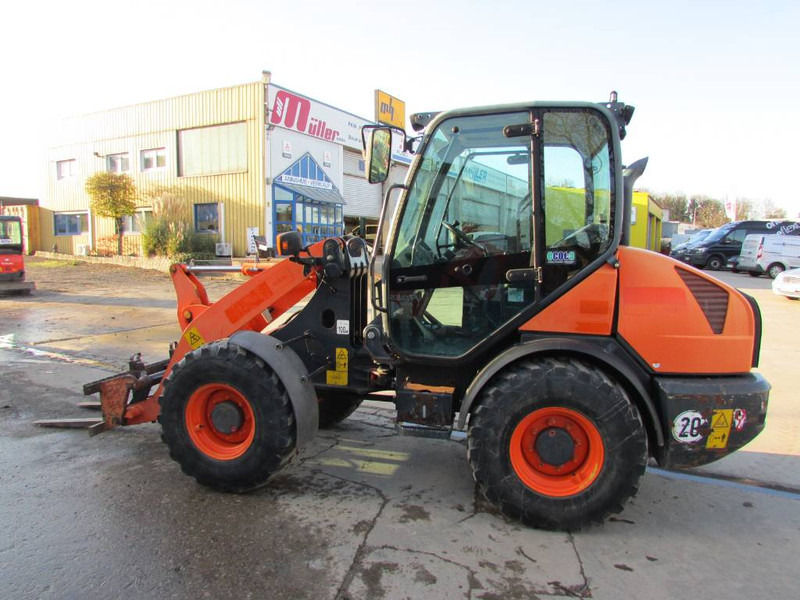 Komatsu WA 70-7 Radlader 24.500 EUR - Kolesni nakladalec: slika 1 Komatsu WA 70-7 Radlader 24.500 EUR - Kolesni nakladalec: slika 1