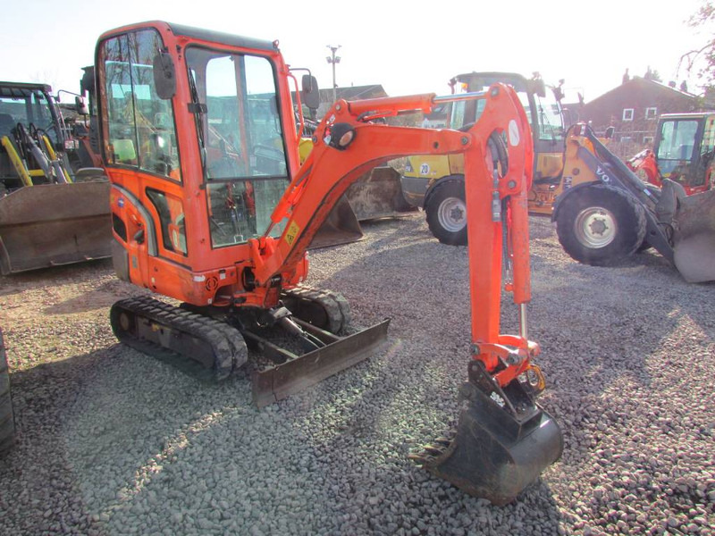 Kubota KX 016-4 Minibagger 16.000 EUR - Mini bager: slika 3 Kubota KX 016-4 Minibagger 16.000 EUR - Mini bager: slika 3