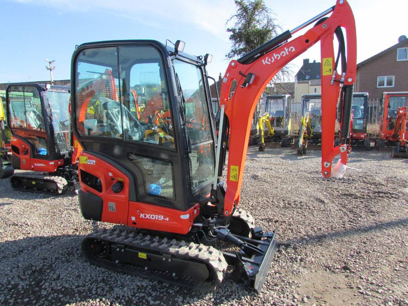 Kubota KX 019-4 HI Minibagger 26.500 EUR - Mini bager: slika 3 Kubota KX 019-4 HI Minibagger 26.500 EUR - Mini bager: slika 3