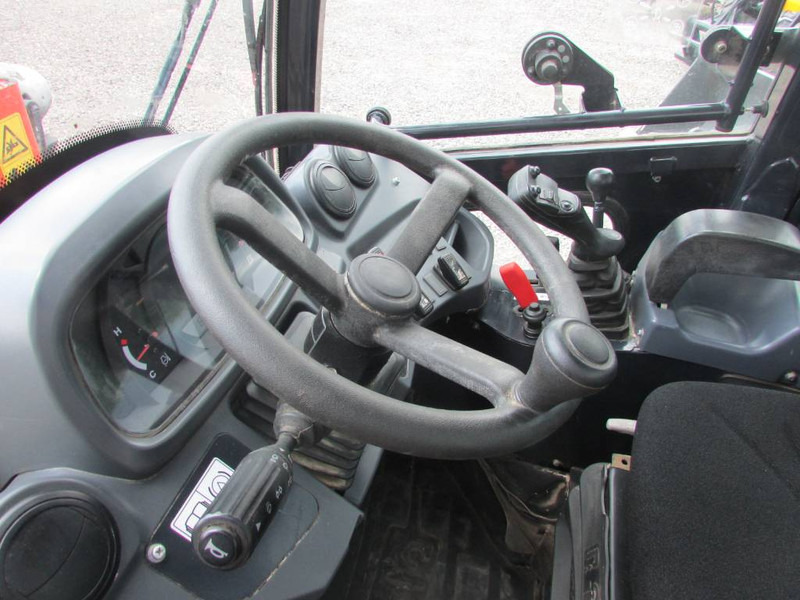 Kolesni nakladalec Kubota R 065 Radlader 32.500 EUR: slika 10