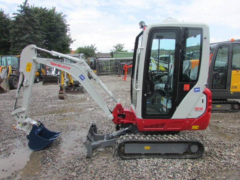 Takeuchi TB 216 V3 Minibagger 26.500 EUR - Mini bager: slika 1 Takeuchi TB 216 V3 Minibagger 26.500 EUR - Mini bager: slika 1