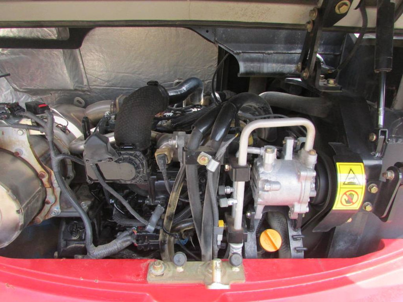Takeuchi TB 260 Minibagger / AC / 44.500 EUR - Mini bager: slika 3 Takeuchi TB 260 Minibagger / AC / 44.500 EUR - Mini bager: slika 3