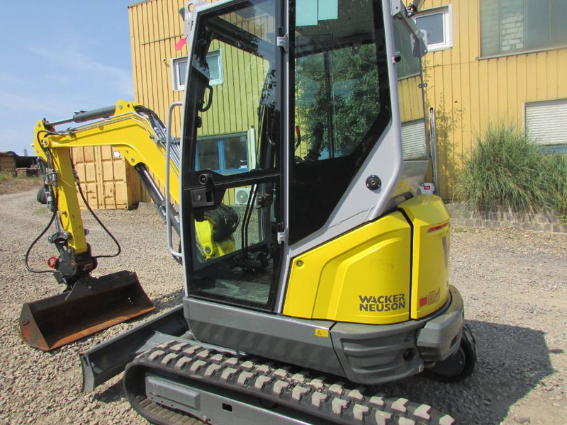 WACKER NEUSON EZ 26 (Modell EZ26-02) mit HS03 Minibagger 31.000€ - Mini bager: slika 3 WACKER NEUSON EZ 26 (Modell EZ26-02) mit HS03 Minibagger 31.000€ - Mini bager: slika 3