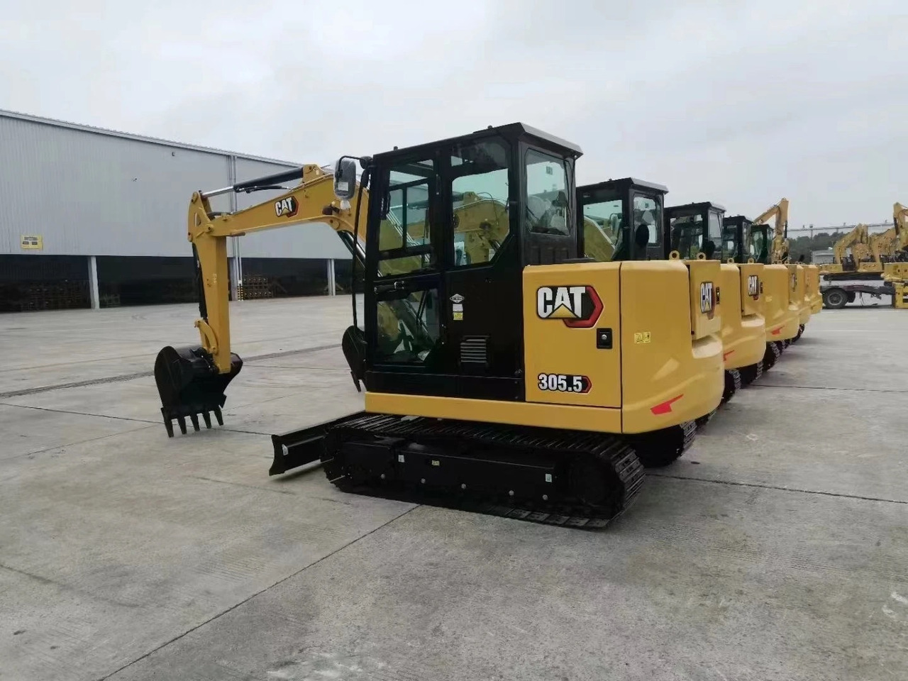 CAT 305.5E2 - Mini bager: slika 3 CAT 305.5E2 - Mini bager: slika 3