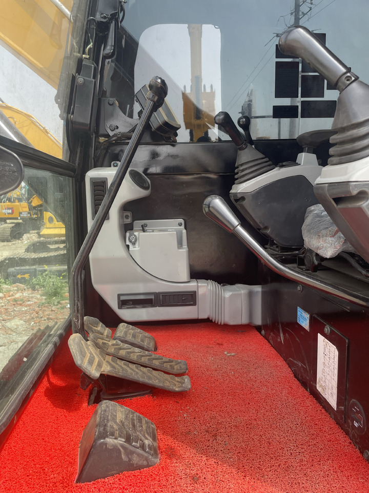 CAT 307 - Mini bager: slika 2 CAT 307 - Mini bager: slika 2