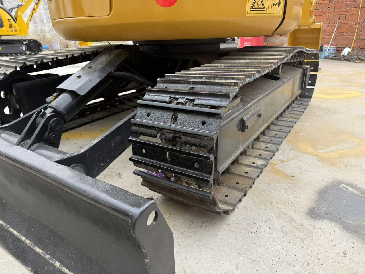 CATERPILLAR 303CR - Mini bager: slika 4 CATERPILLAR 303CR - Mini bager: slika 4