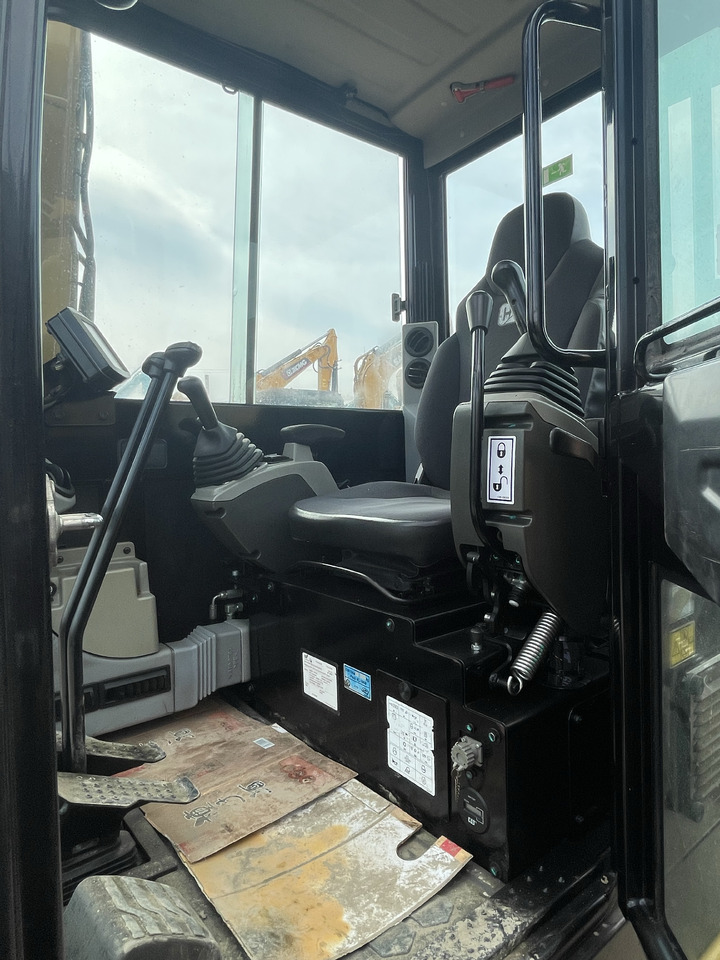 Mini bager CATERPILLAR 305.5E2: slika 6 Mini bager CATERPILLAR 305.5E2: slika 6