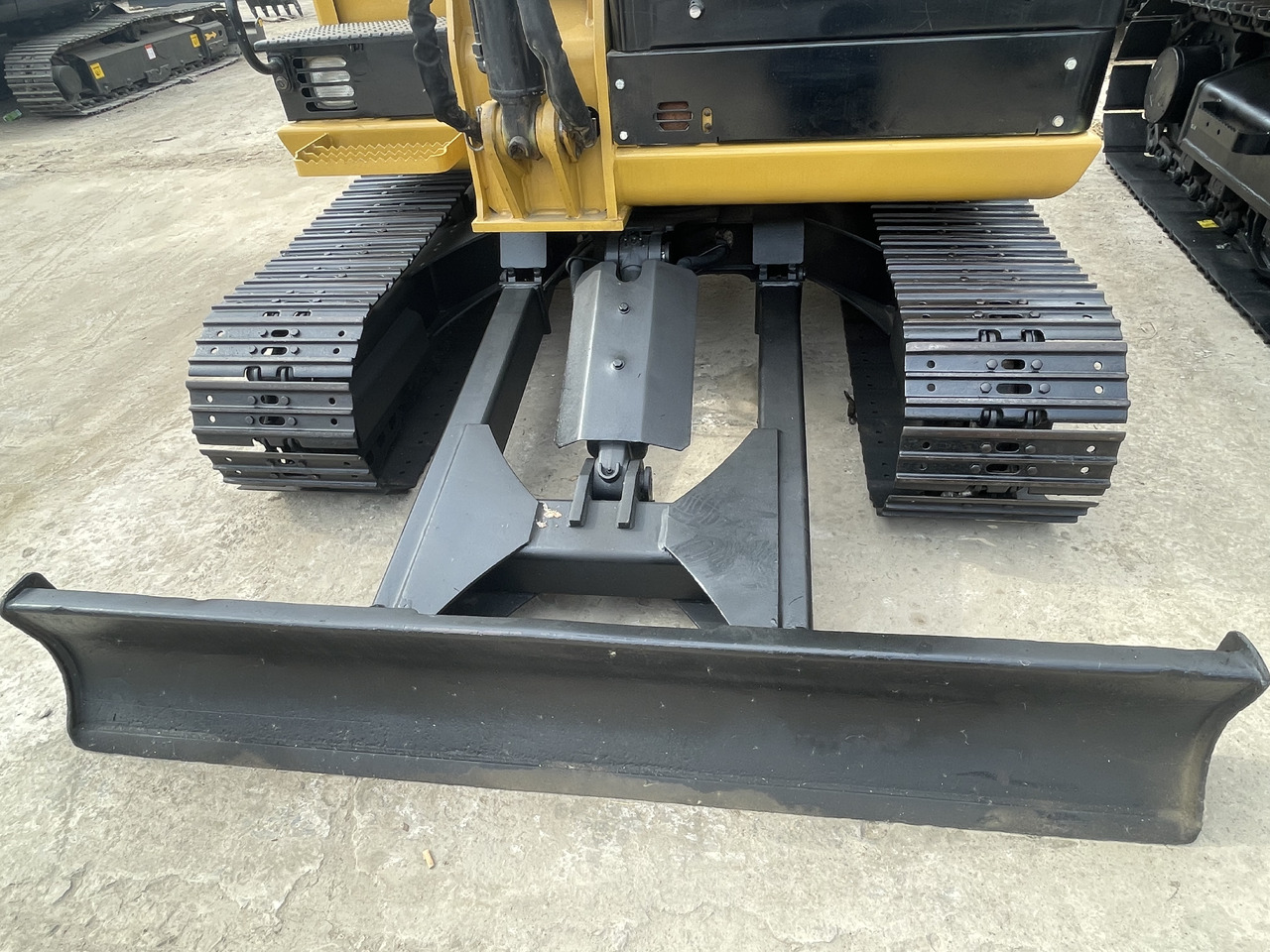 CATERPILLAR 305.5E2 - Mini bager: slika 4 CATERPILLAR 305.5E2 - Mini bager: slika 4