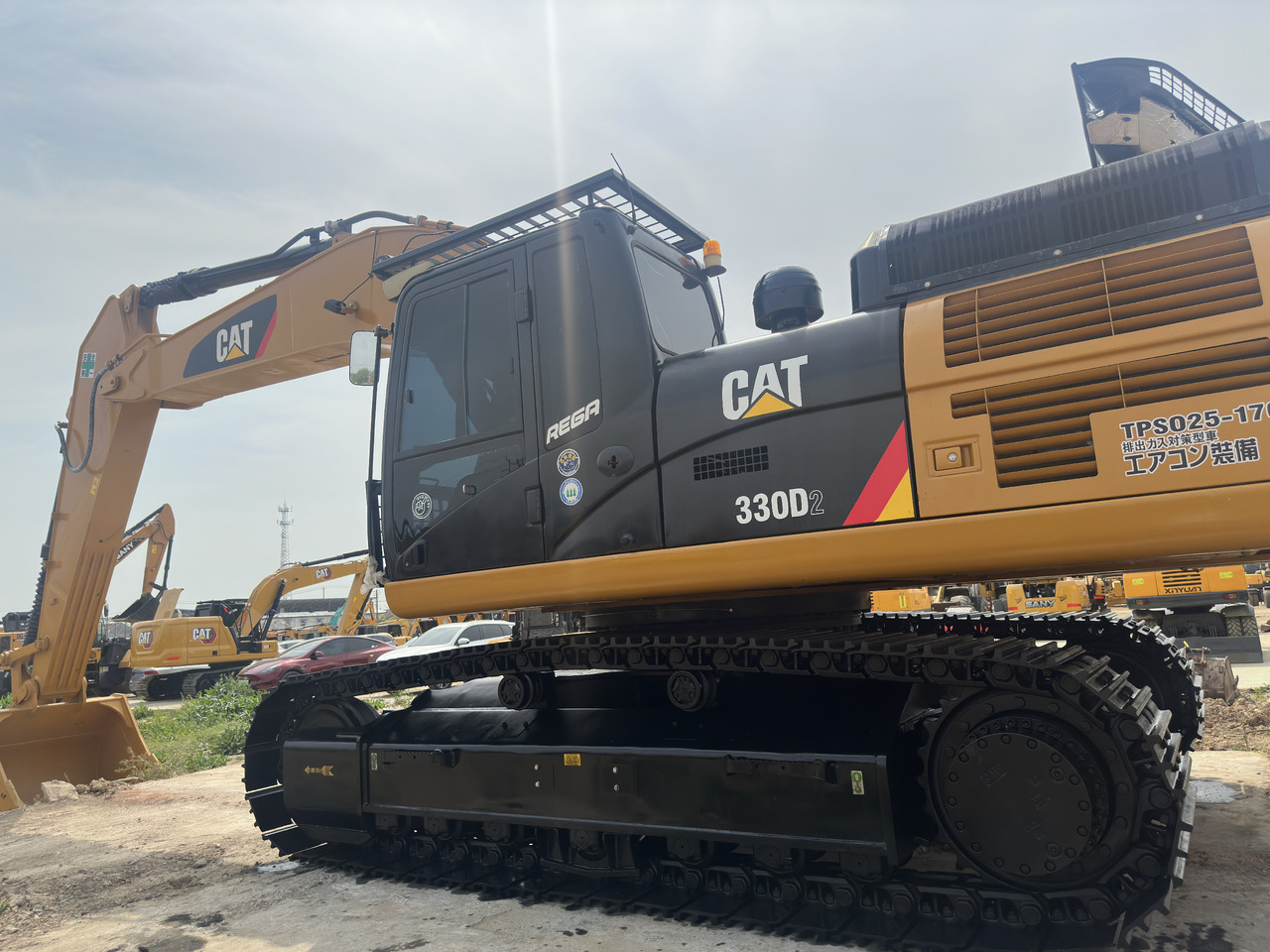 CATERPILLAR 330D2 - Bager goseničar: slika 1 CATERPILLAR 330D2 - Bager goseničar: slika 1