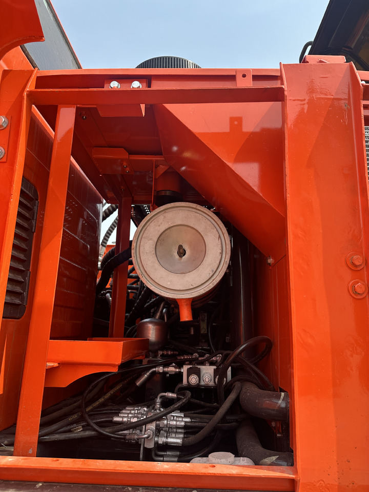 DOOSAN DX225LC-9C - Bager goseničar: slika 4 DOOSAN DX225LC-9C - Bager goseničar: slika 4