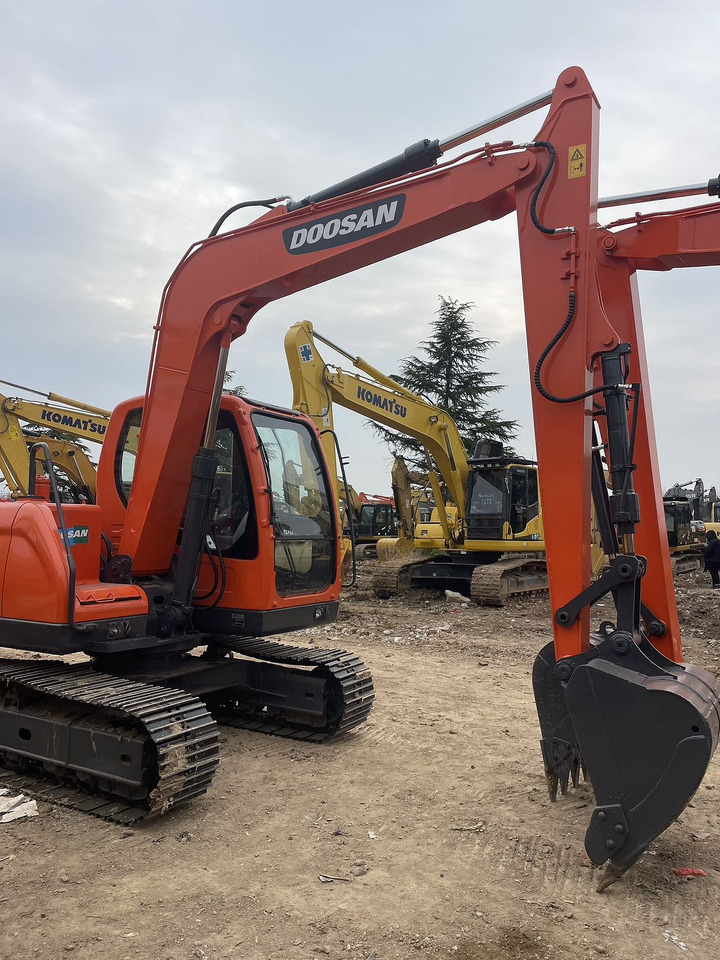 DOOSAN DX80 - Bager goseničar: slika 3 DOOSAN DX80 - Bager goseničar: slika 3