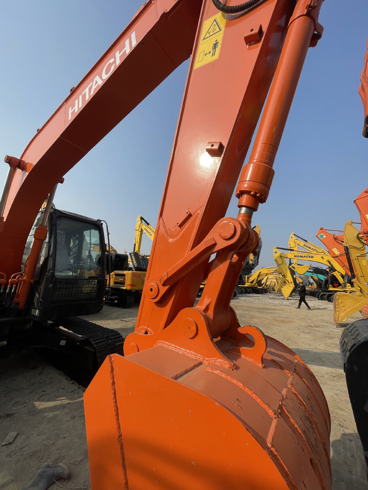 HITACHI ZX130 - Bager goseničar: slika 5 HITACHI ZX130 - Bager goseničar: slika 5