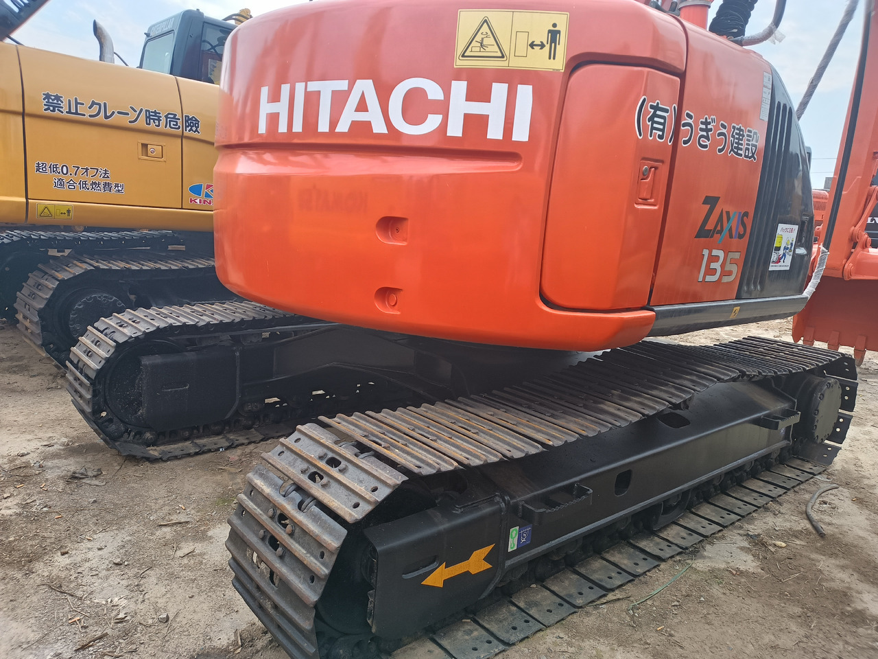 HITACHI ZX135 - Bager goseničar: slika 3 HITACHI ZX135 - Bager goseničar: slika 3