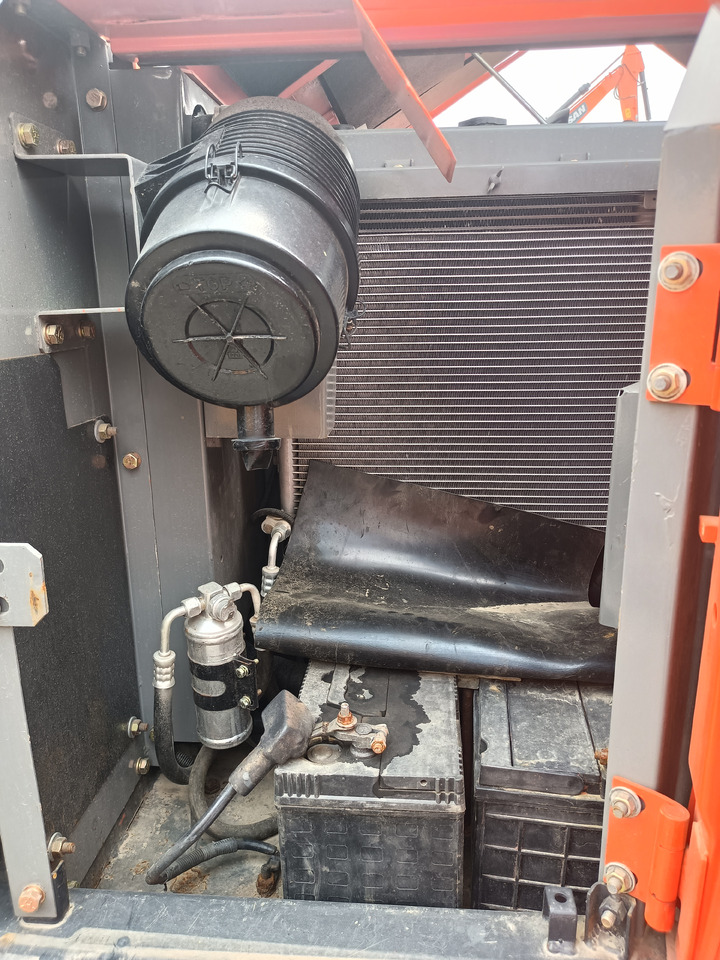 HITACHI ZX60 - Mini bager: slika 5 HITACHI ZX60 - Mini bager: slika 5