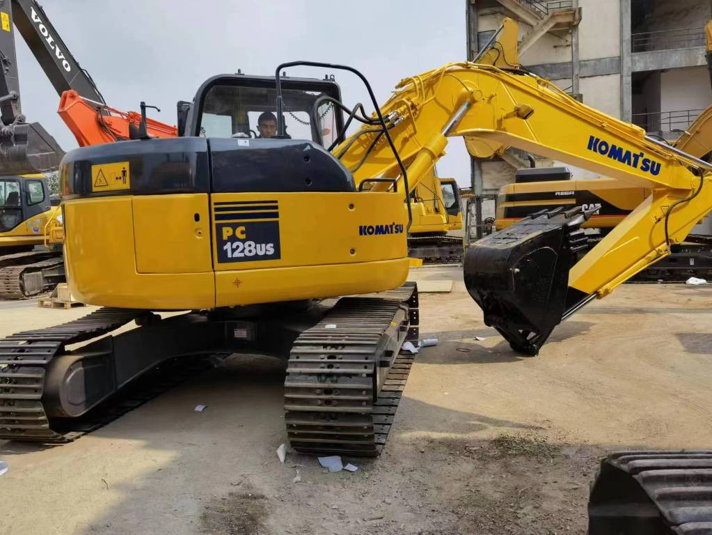 KOMATSU PC 128US - Mini bager: slika 1 KOMATSU PC 128US - Mini bager: slika 1