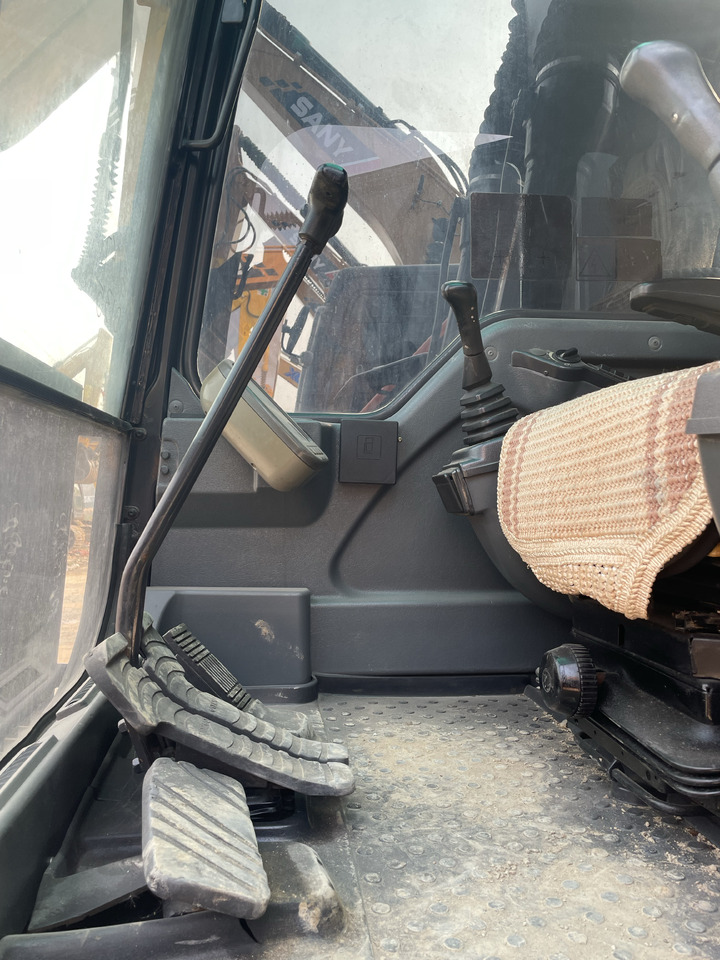 Bager goseničar VOLVO EC140: slika 6