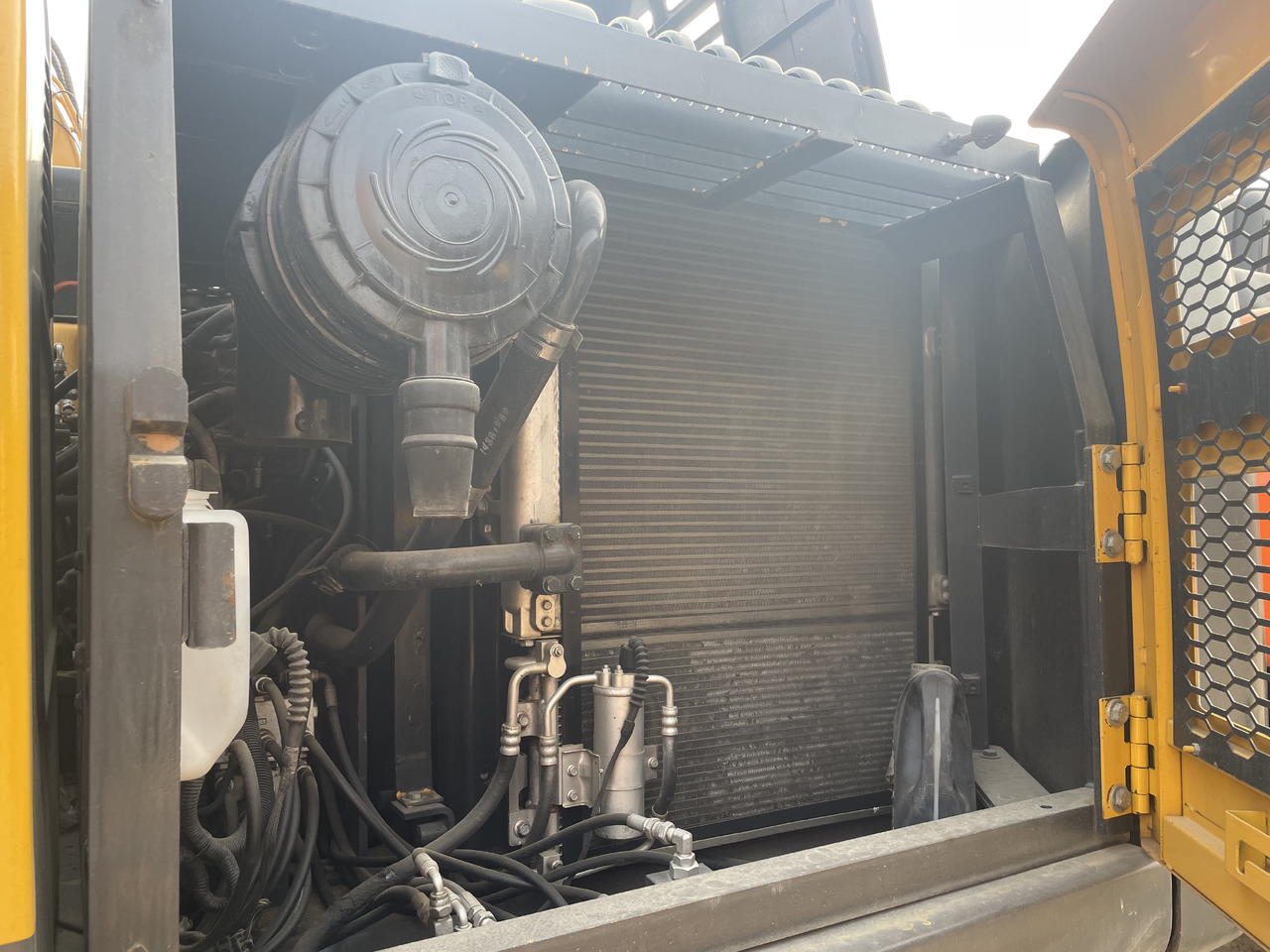 Bager goseničar VOLVO EC140: slika 8