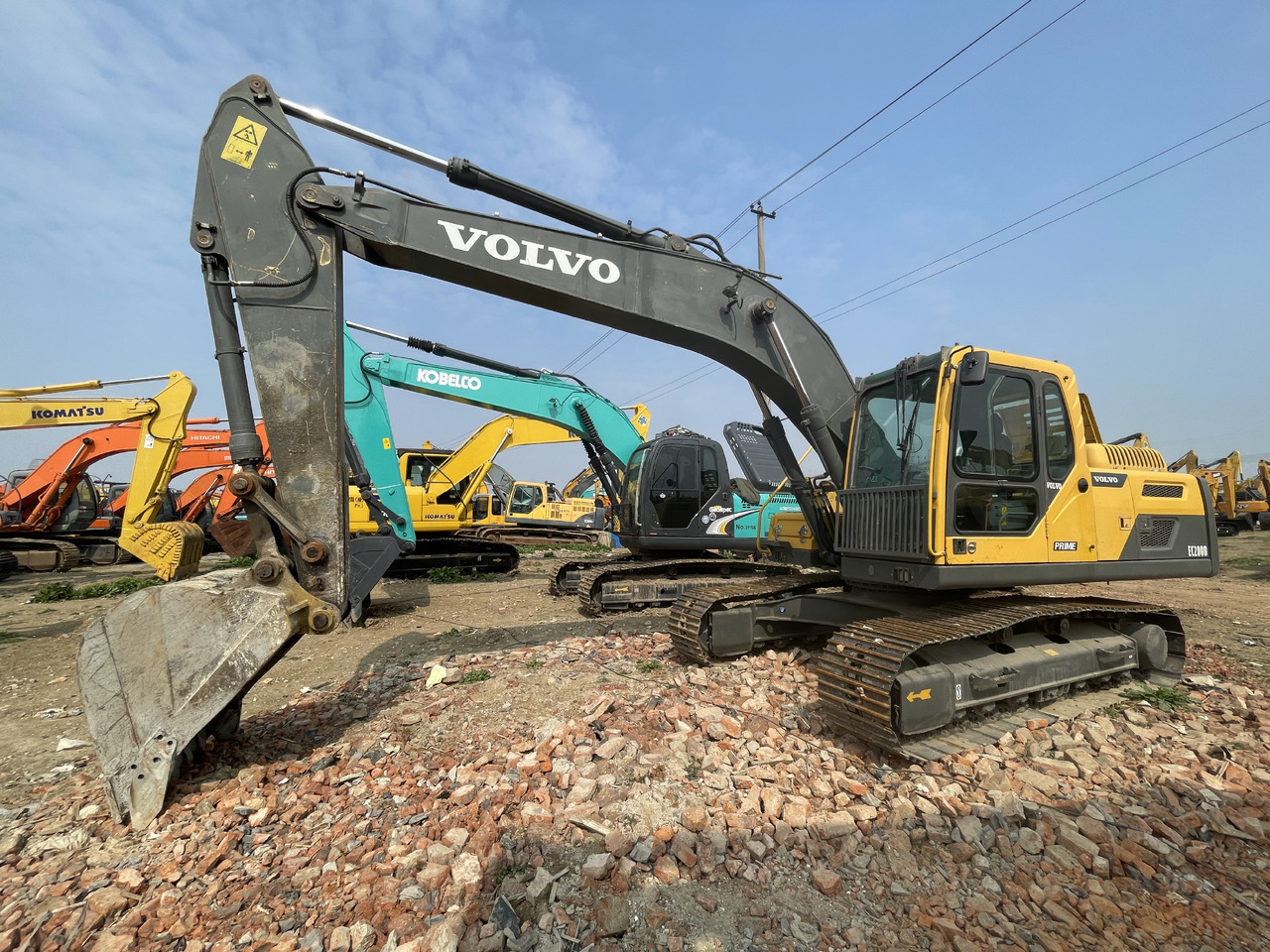 VOLVO EC200D - Bager goseničar: slika 3 VOLVO EC200D - Bager goseničar: slika 3