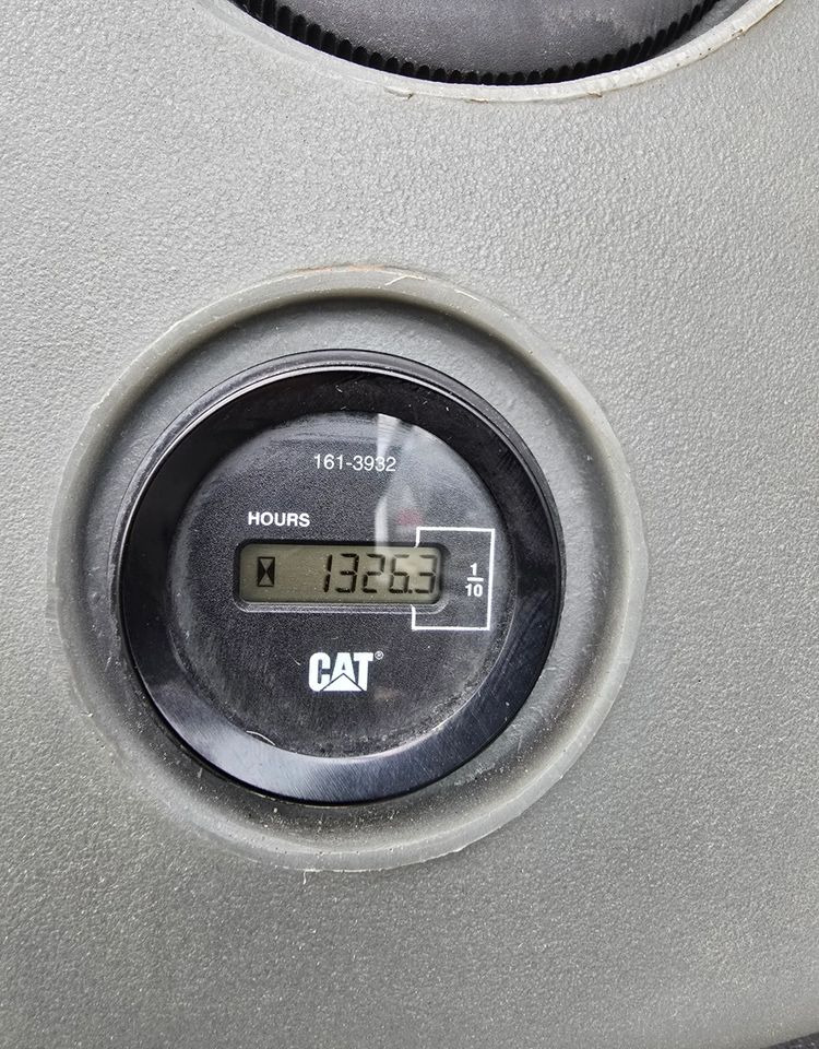 Caterpillar - Bager nakladalec: slika 3 Caterpillar - Bager nakladalec: slika 3