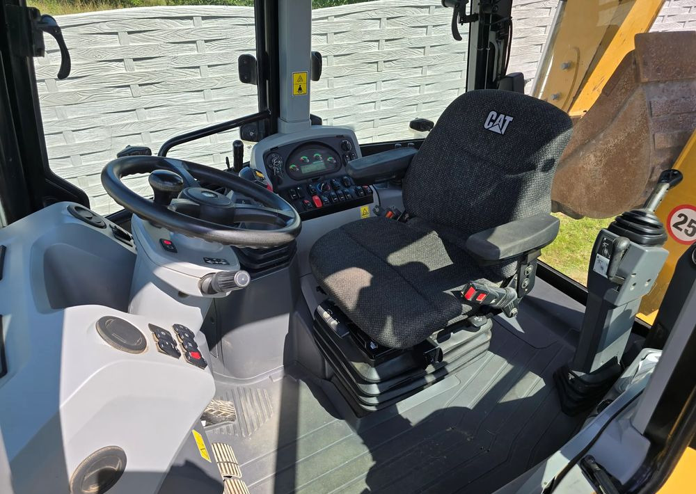 Caterpillar - Bager nakladalec: slika 3 Caterpillar - Bager nakladalec: slika 3