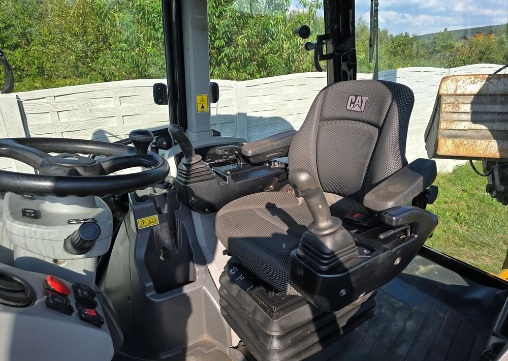 Caterpillar - Bager nakladalec: slika 3 Caterpillar - Bager nakladalec: slika 3