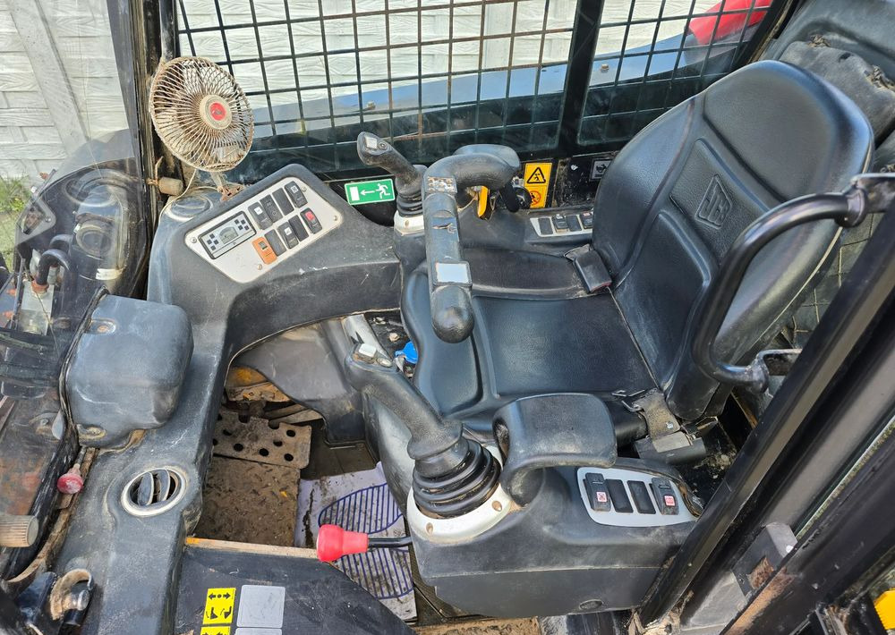 JCB - Mini nakladalec: slika 3 JCB - Mini nakladalec: slika 3