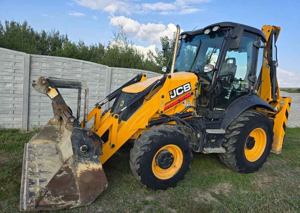 JCB - Bager nakladalec: slika 1 JCB - Bager nakladalec: slika 1