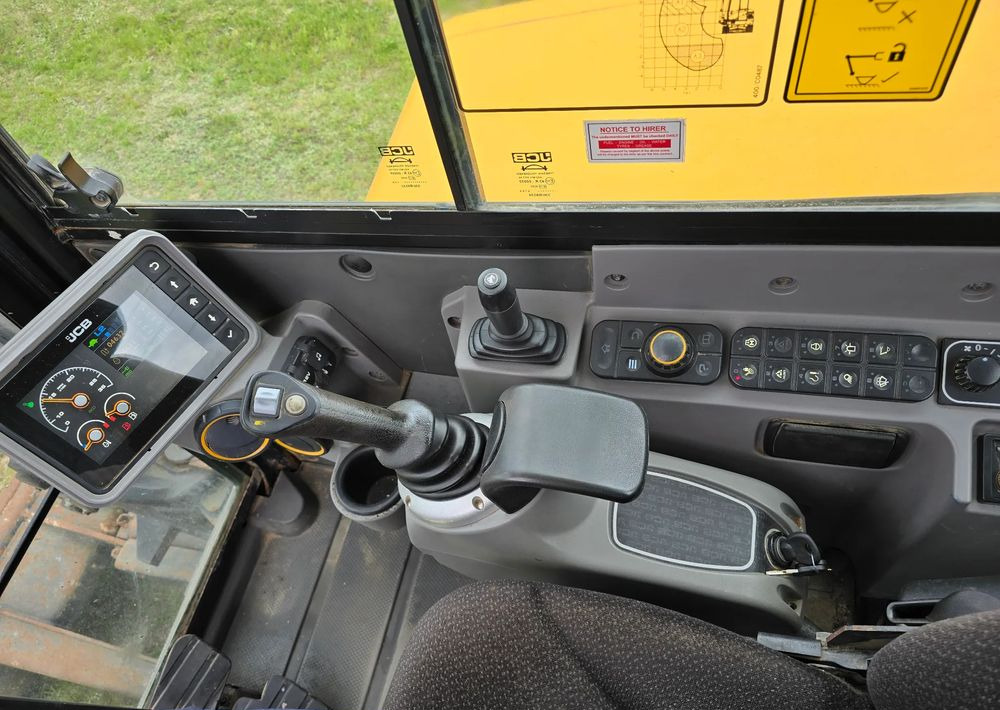 JCB - Bager goseničar: slika 5 JCB - Bager goseničar: slika 5