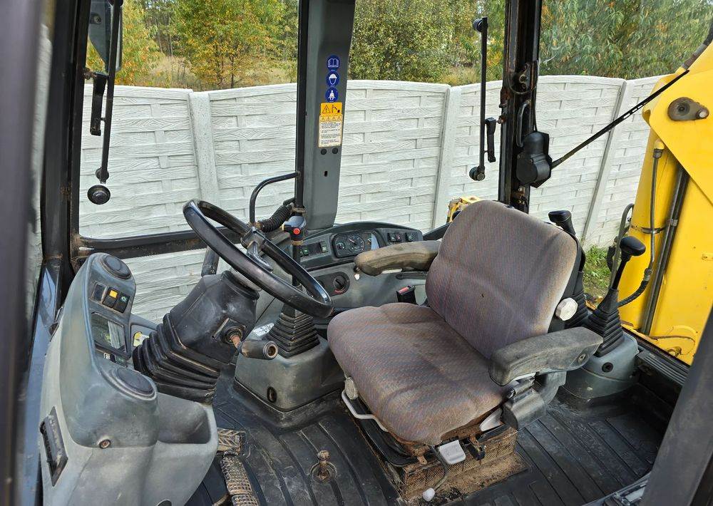 New Holland - Bager nakladalec: slika 3 New Holland - Bager nakladalec: slika 3