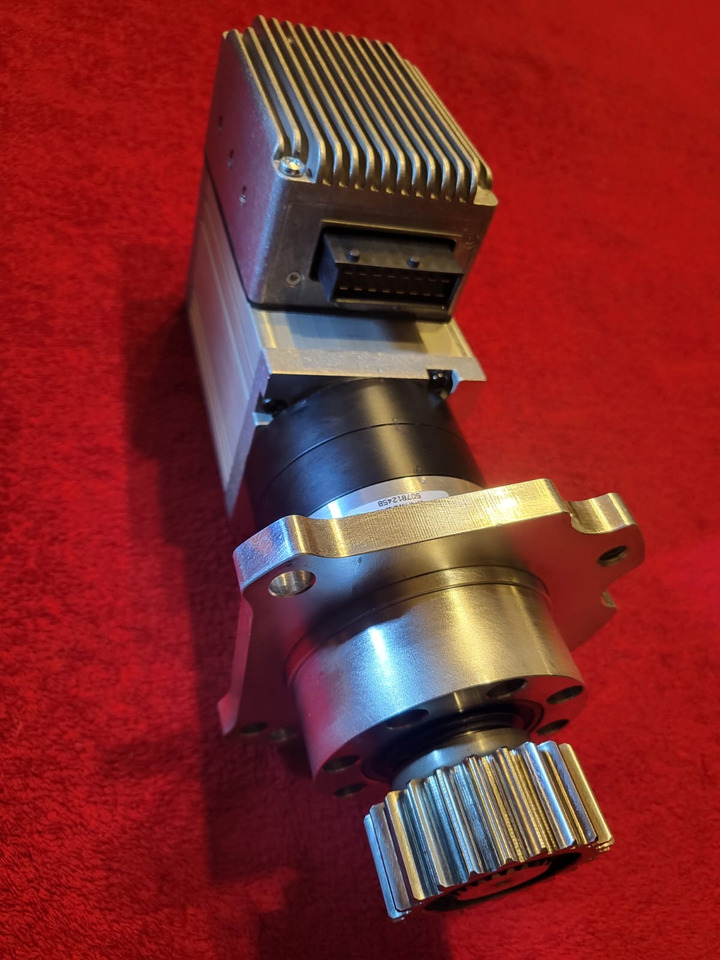 BT steering motor 247454003 - Rezervni deli za Viličar s pomičnim teleskopom: slika 3 BT steering motor 247454003 - Rezervni deli za Viličar s pomičnim teleskopom: slika 3