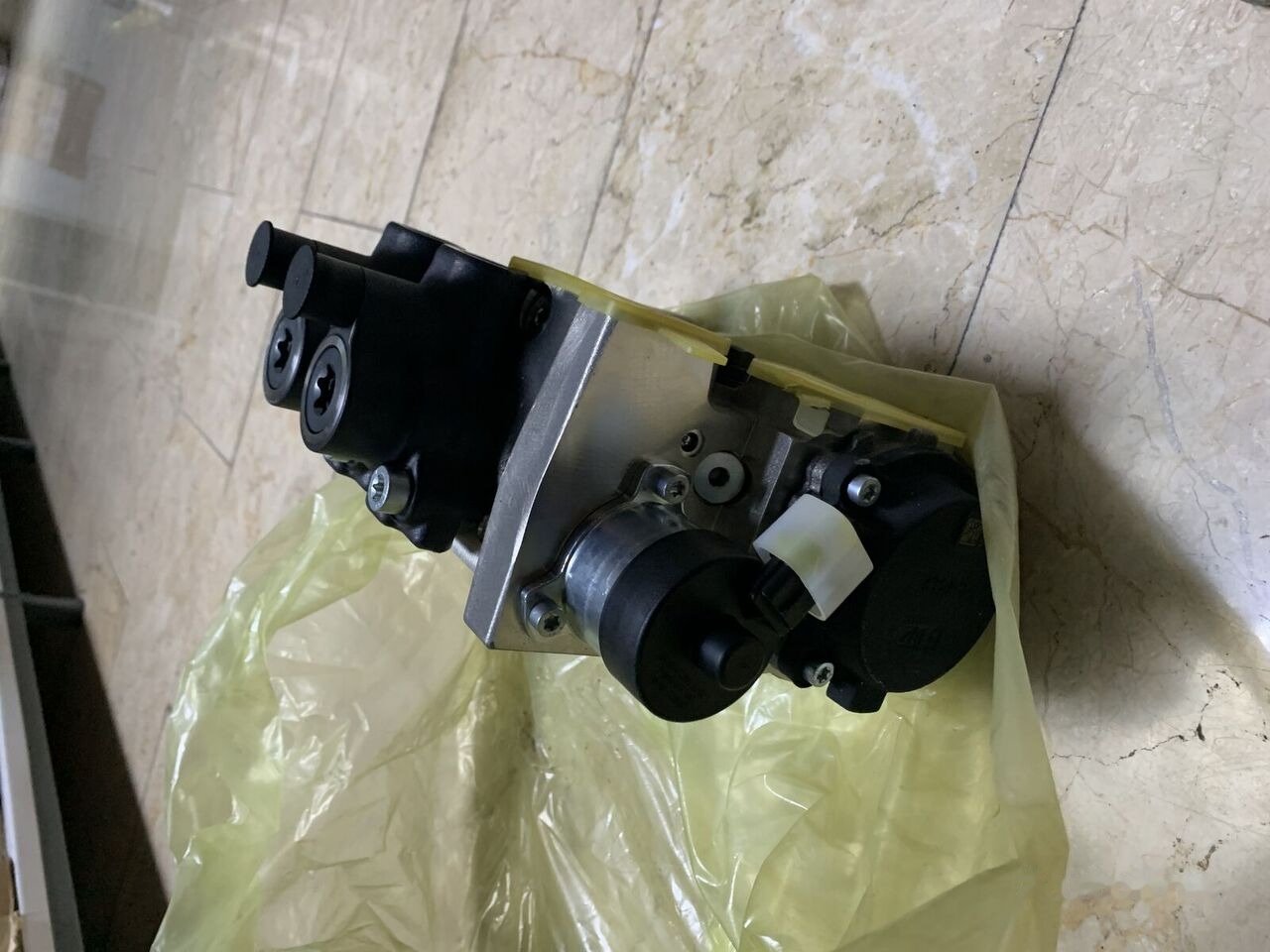 Bosch 0455020260 Mercedes-Benz 2017-2020 - Črpalka za gorivo za Tovornjak: slika 5 Bosch 0455020260 Mercedes-Benz 2017-2020 - Črpalka za gorivo za Tovornjak: slika 5