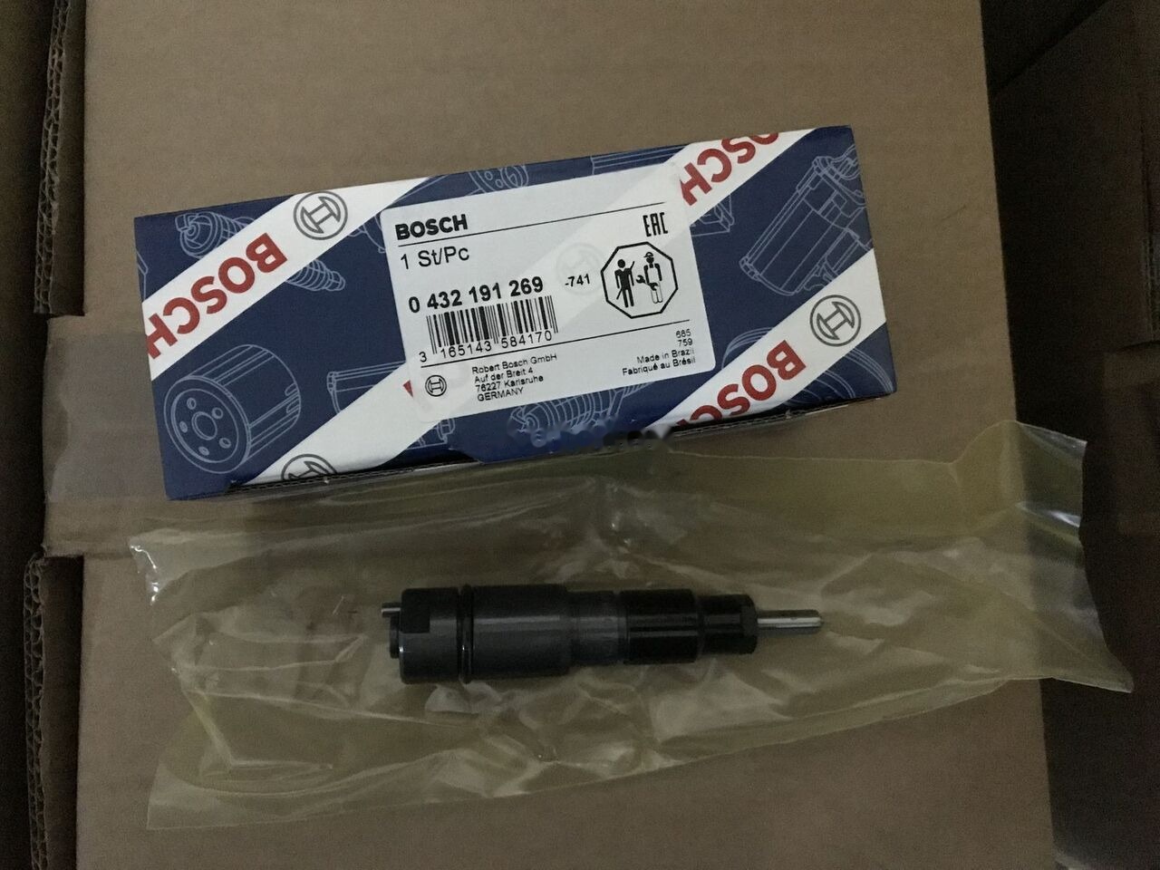 Bosch 2018 0060175121 Mercedes-Benz AXOR-ATEGO-ACTROS MERCEDES - Injektor za Tovornjak: slika 3 Bosch 2018 0060175121 Mercedes-Benz AXOR-ATEGO-ACTROS MERCEDES - Injektor za Tovornjak: slika 3
