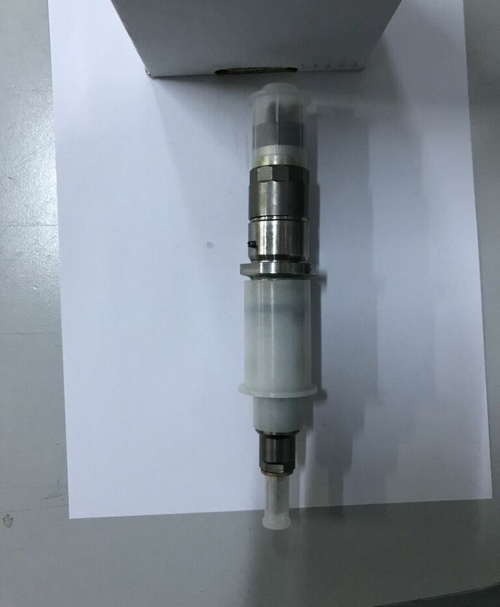 Bosch 2018 84346812 Cummins KOMATSU-KZZ-CUMMINS - Injektor za Bager nakladalec: slika 2 Bosch 2018 84346812 Cummins KOMATSU-KZZ-CUMMINS - Injektor za Bager nakladalec: slika 2