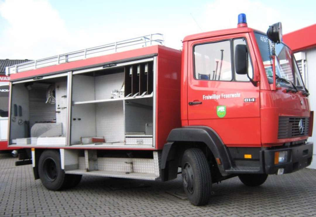 1989 Mercedes-Benz 814 / Redningsbil - Gasilsko vozilo: slika 2 1989 Mercedes-Benz 814 / Redningsbil - Gasilsko vozilo: slika 2