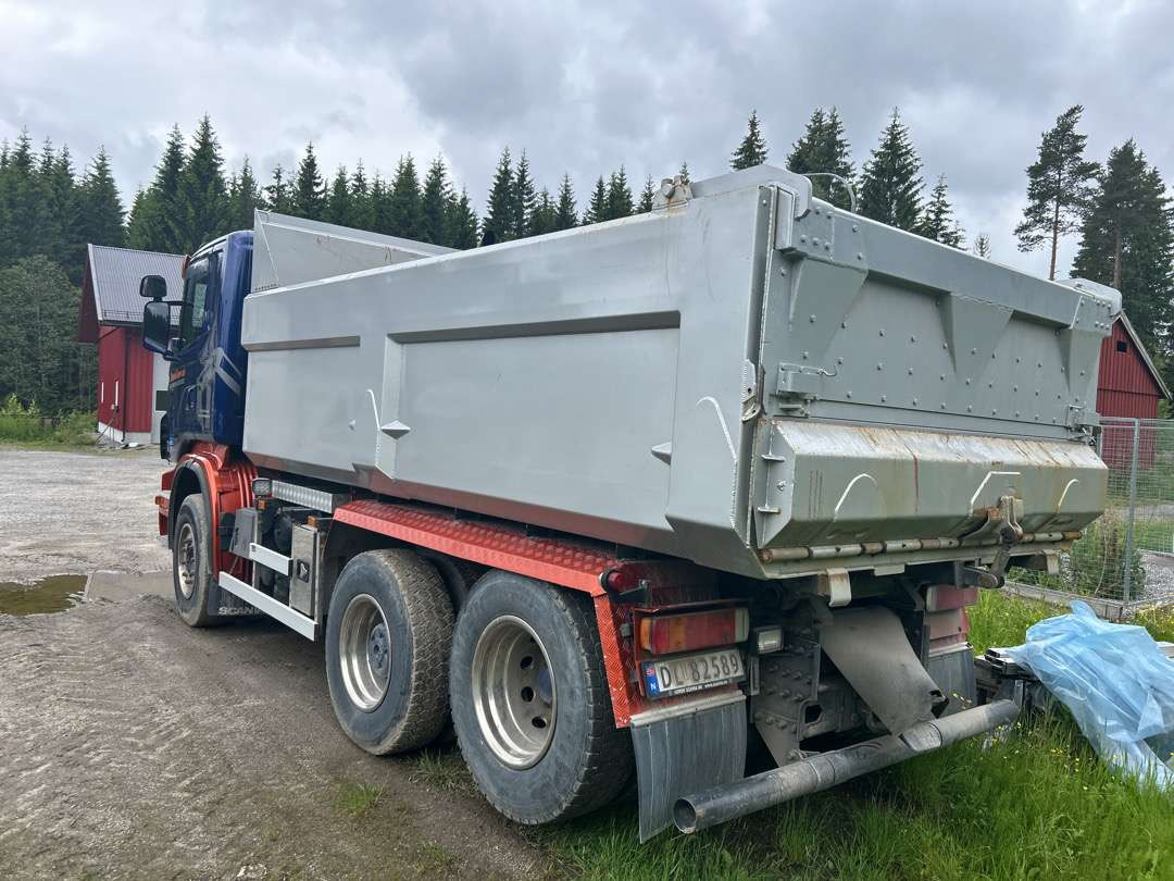 2008 Lastebil/dumper SCANIA R 420 CB6X2HNA EU-godkjent - Tovornjak prekucnik: slika 4 2008 Lastebil/dumper SCANIA R 420 CB6X2HNA EU-godkjent - Tovornjak prekucnik: slika 4
