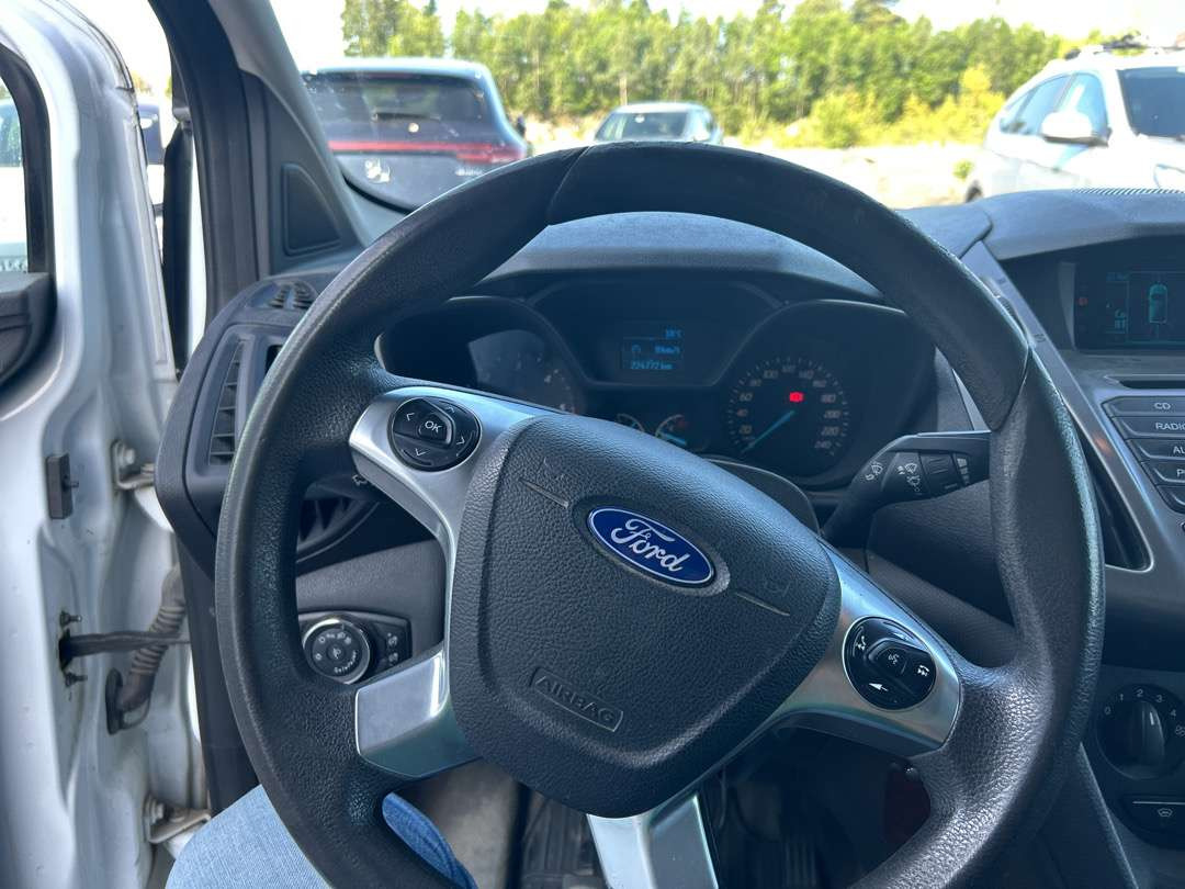2014 Varebil FORD TRANSIT CONNECT EU-Godkjent lizing 2014 Varebil FORD TRANSIT CONNECT EU-Godkjent: slika 10 2014 Varebil FORD TRANSIT CONNECT EU-Godkjent lizing 2014 Varebil FORD TRANSIT CONNECT EU-Godkjent: slika 10
