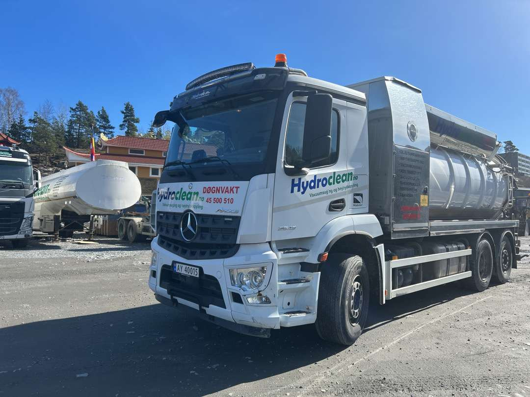 2019 Kombibil MERCEDES-BENZ AROCS 2543 KDIR EU-godkjent Euroklasse 6T - Vakuumski tovornjak: slika 1 2019 Kombibil MERCEDES-BENZ AROCS 2543 KDIR EU-godkjent Euroklasse 6T - Vakuumski tovornjak: slika 1