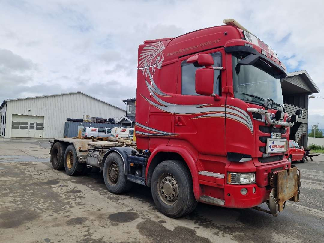 Scania R580 Brøytebil med sideplog og hydraulisk saltsystem - Kotalni prekucni tovornjak: slika 3 Scania R580 Brøytebil med sideplog og hydraulisk saltsystem - Kotalni prekucni tovornjak: slika 3