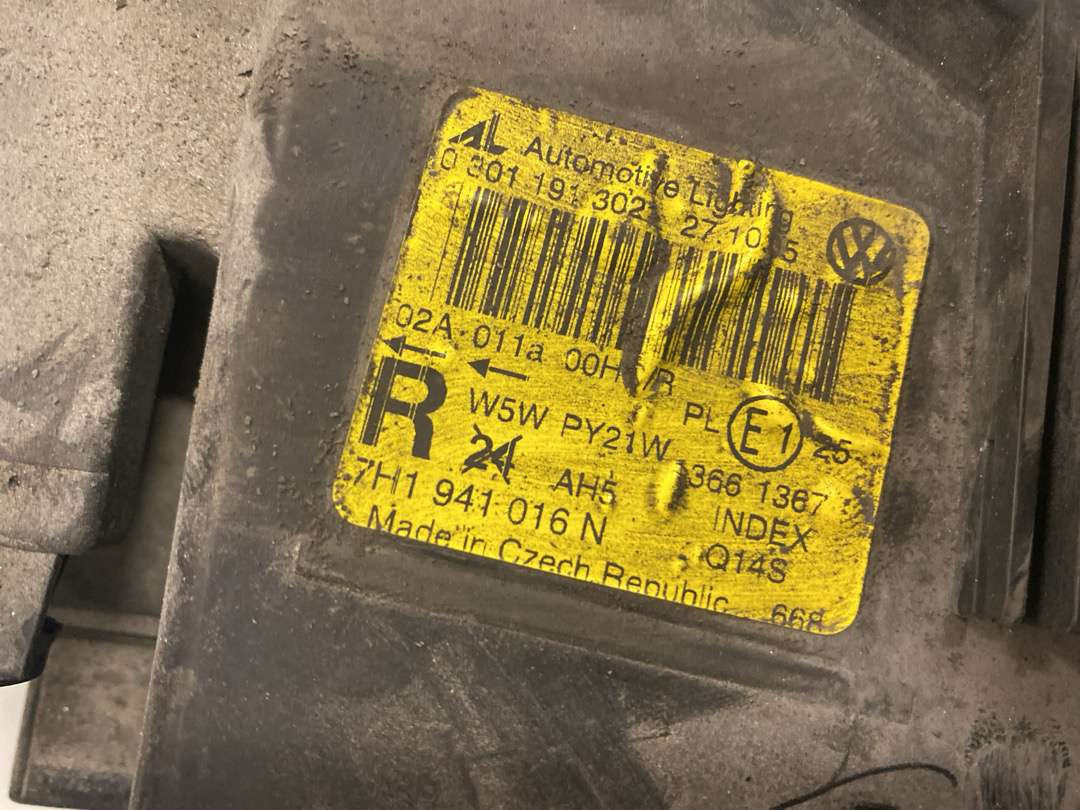 VW Transporter frontlykter - Orodje/ Oprema: slika 2 VW Transporter frontlykter - Orodje/ Oprema: slika 2