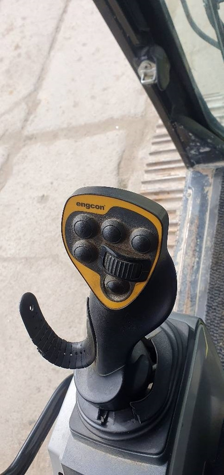 CAT 330 FLN  lizing CAT 330 FLN: slika 29